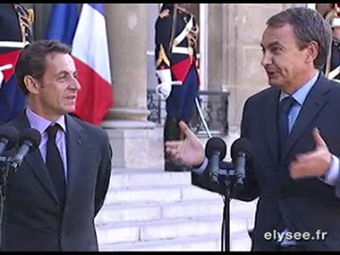 Point presse conjoint de MM. Sarkozy et RODRIGUEZ ZAPATERO