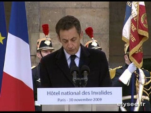 Cérémonie de prise d'armes d'automne aux Invalides