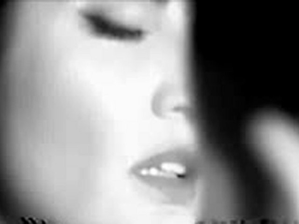 GÖKSEL AĞLAMAK GÜZELDİR 2010 YENİ VİDEO KLİP HQ