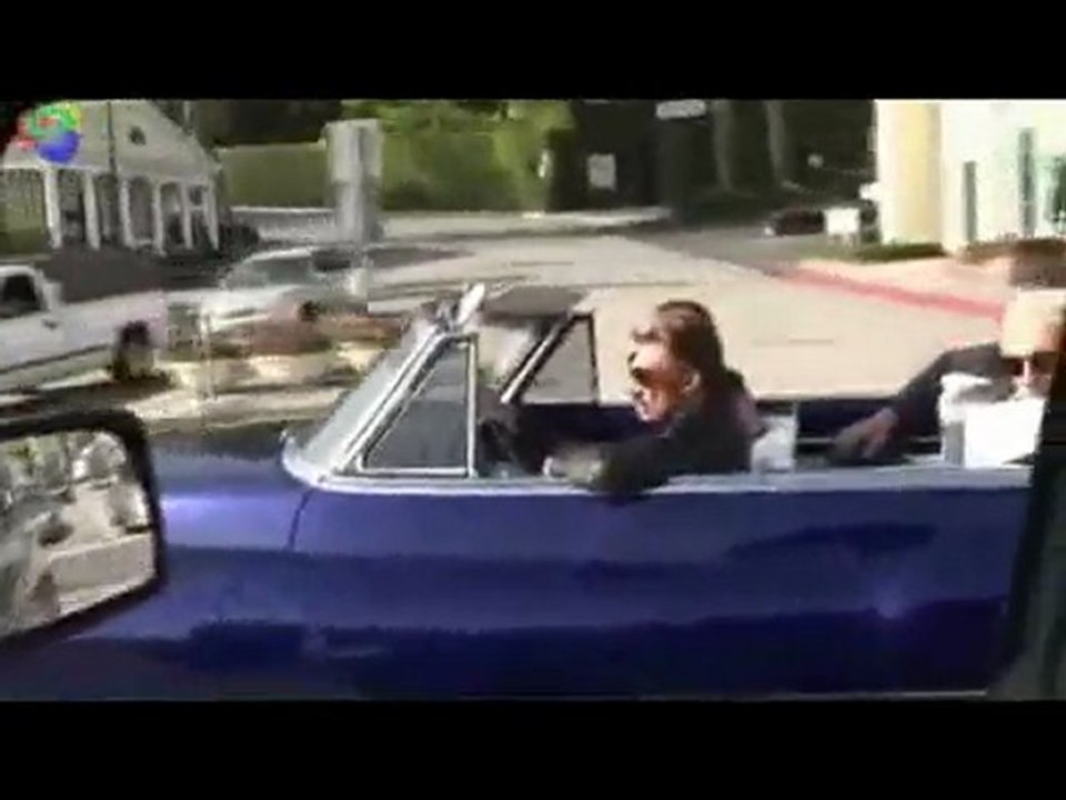 johnny hallyday 12.02.2010 Drives Down Sunset Blvd