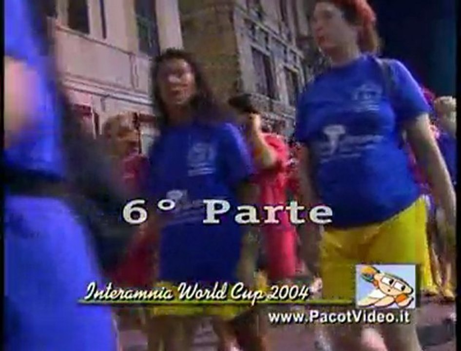 89 - Interamnia World Cup 2004 - Sfilata 6°/6