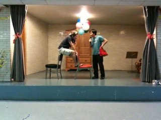 Hai Kich Xich Lo (Tet VN-UIUC 2010)