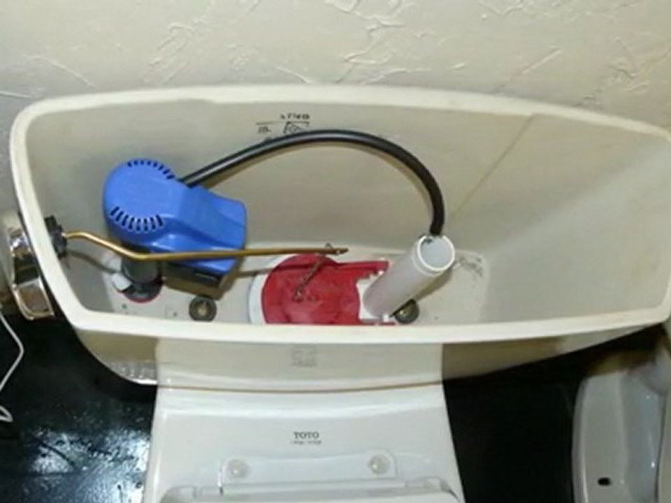 High Efficiency Toilets - Save Water, Flush Well