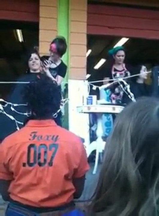Spread the Love Headshave 1