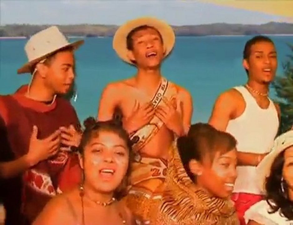 MIFANKATIAVA FA SAMY TERATANY MALAGASY PAZZAPA 7