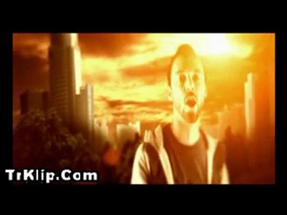 Kool Savas feat. Ceza - Futurama