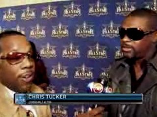 Michael Bivins catching up with the stars on the red carpet.