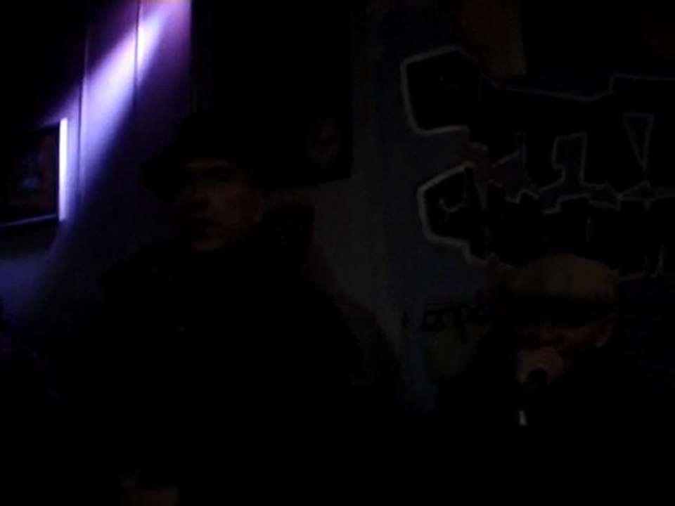 Hé ho, hissez haut les drapeaux - DJs Soleil