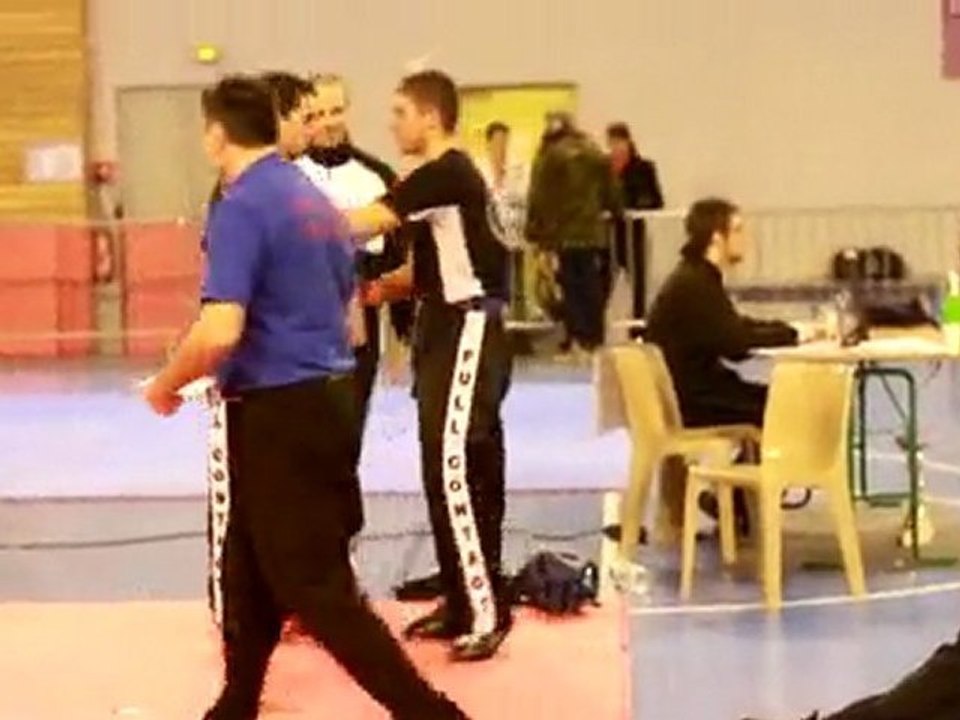 Boxing Art 78 - Coupe de France 2009 - Maxime (light 2) - r2
