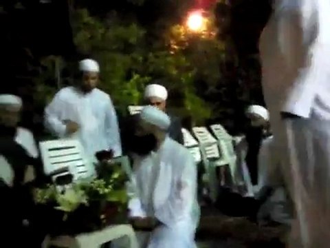 Mahmut efendi hz,Şam ziyareti videosu, ilahi.cc