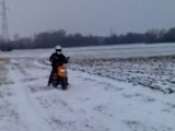 En scoot dans la neige (partie 1)