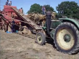 Montaillé_batteuse_Merlin