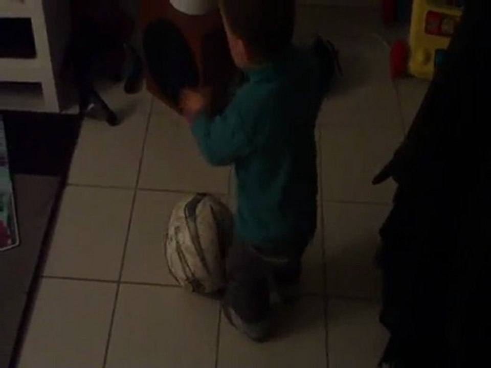 futur girondin en action.pas mal non???