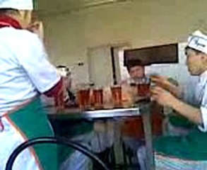 AGORA YEMEKHANESI MOSKOVA