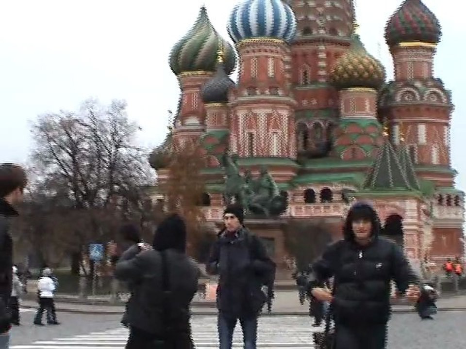 I AM UN CHIEN !! live in MOSCOW