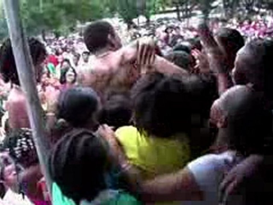 Wiz Khalifa    "This Plane"