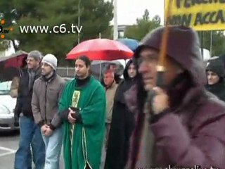 Funerale in maschera per SampUtensili di Ortona che chiude