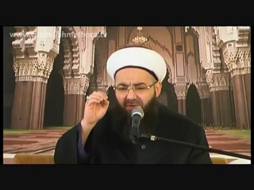 CÜBBELİ AHMET HOCA -ŞARKICININ İKİ OMUZ ARASINDAKİ ŞEYTAN...