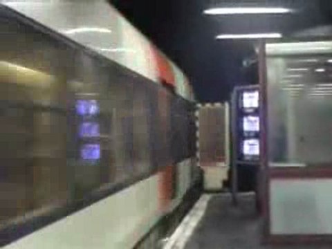 MI84 UM PART DE LA GARE DE LYON