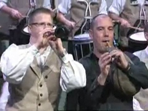 Bagad Quic en Groigne St MALO Brest 2010