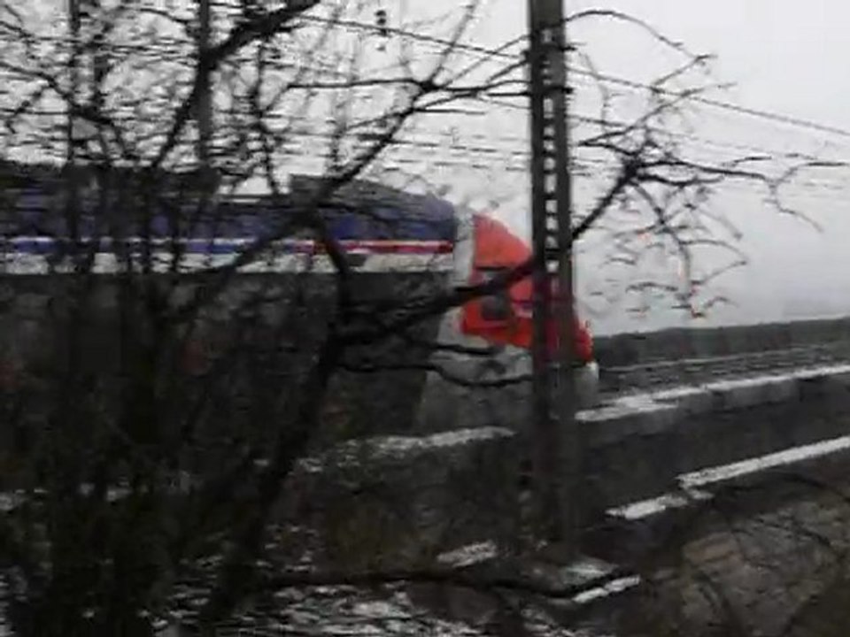 TRAFIC SNCF VELARS SUR OUCHE 11-02-2010
