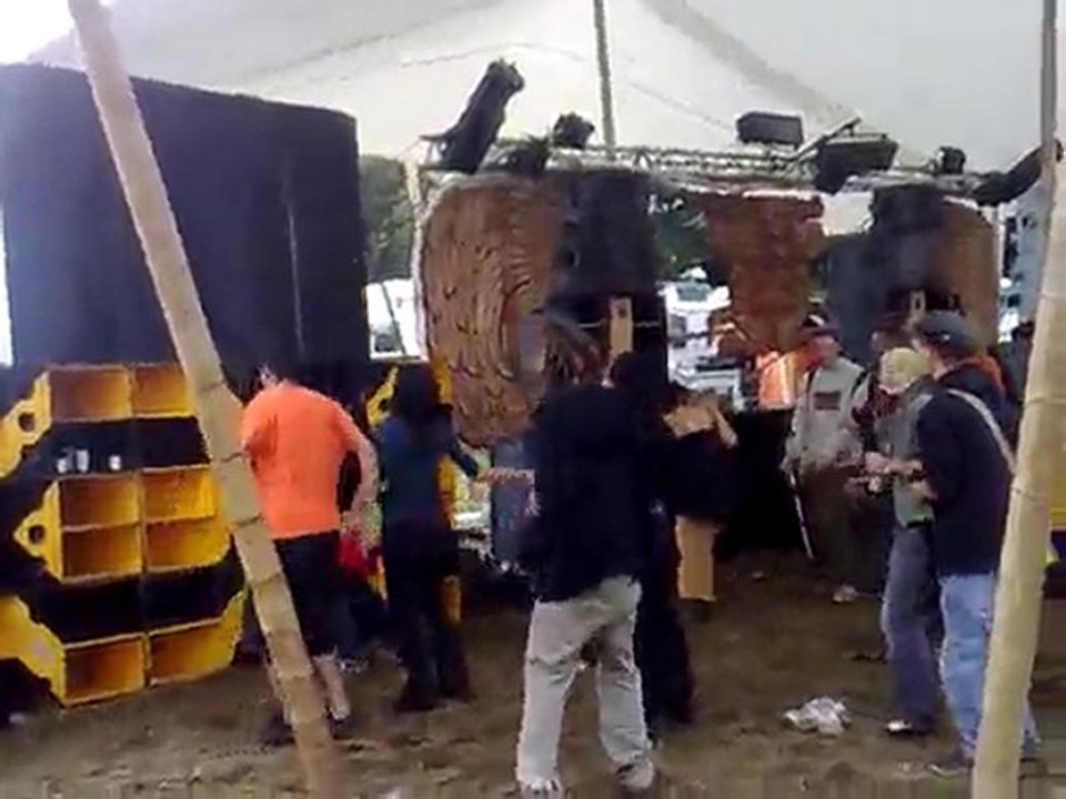 Epsylonn Otoktone Tomahawk  Drop in Caravan