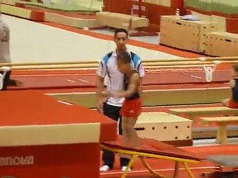 Compétition gymnastique Nanterre 2010 Poussins 2003