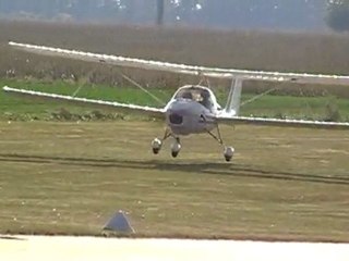 ULM AVIASUD MISTRAL Décollage 3