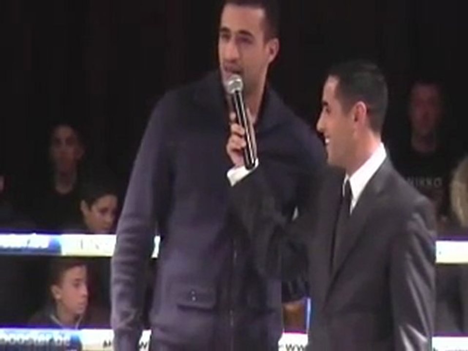 Badr Hari parrain du Dodi's Fight night 2010