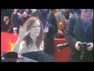 Julianne Moore sul red carpet a Berlino