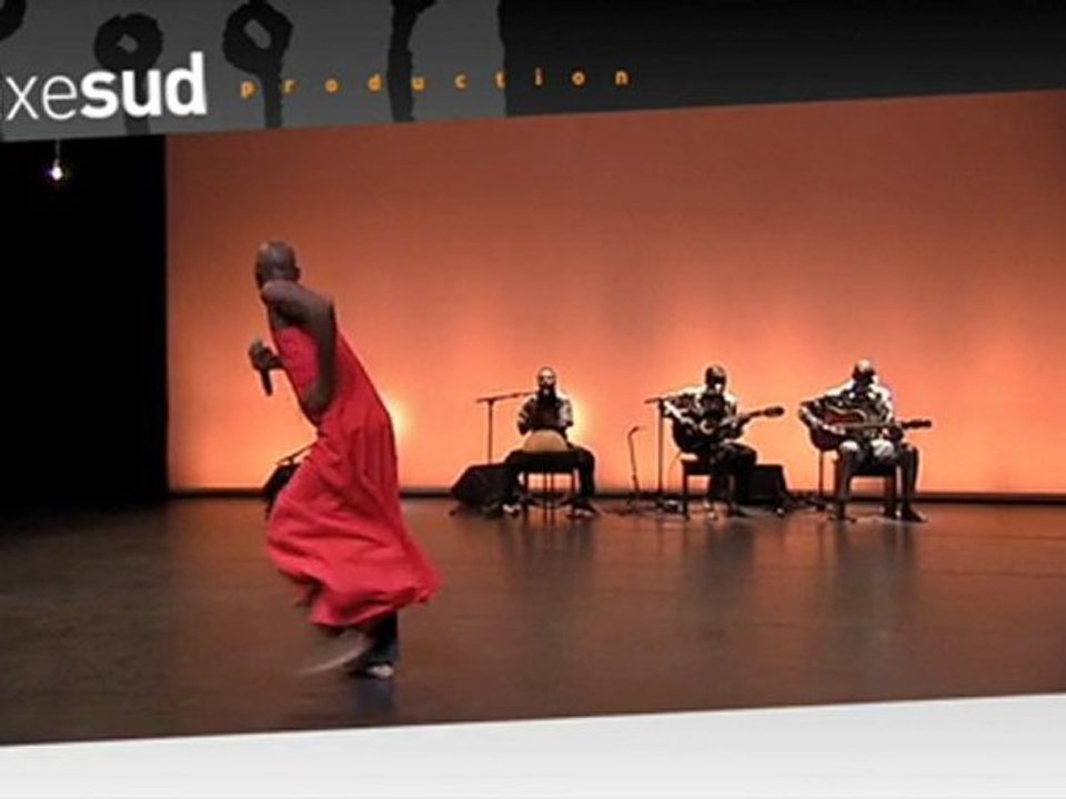 seydou boro: concert dun homme decousu