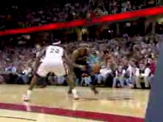 Carmelo Anthony shakes and bakes past the Cavaliers' defense