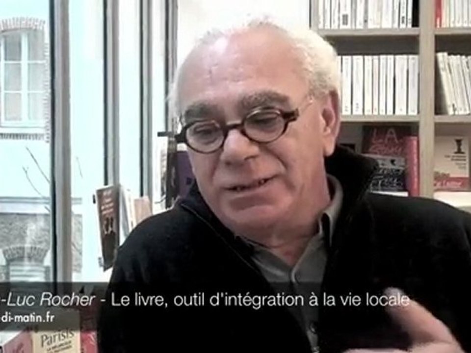 Jean-Luc Rocher : le livre d'histoire, outil d'intégration - Vidéo ...