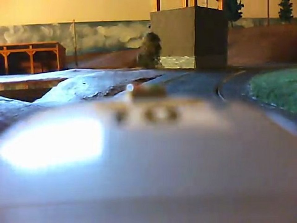 Caméra embarquée sur une 206 WRC... en Slot-Racing