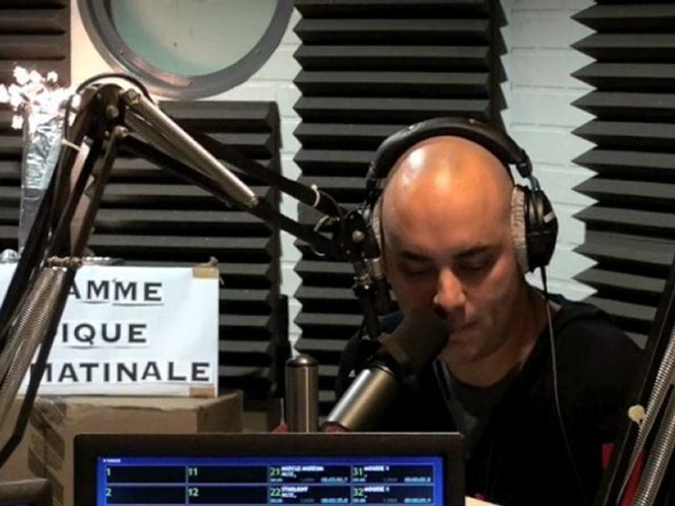 "Commandeur Replay" sur Ouï Fm n°126 19.02.2010