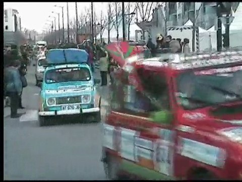 4L trophy 2010 Départ de Bordeaux