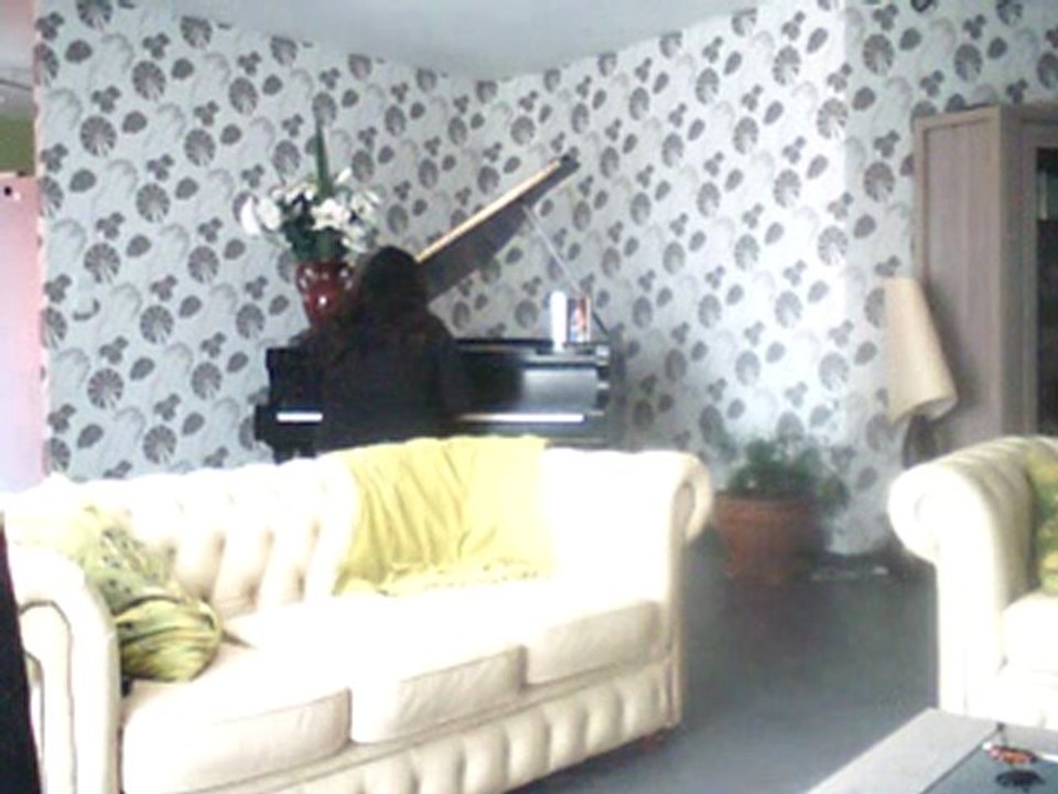 xD Anais Au PianO Just Un Gros Délire