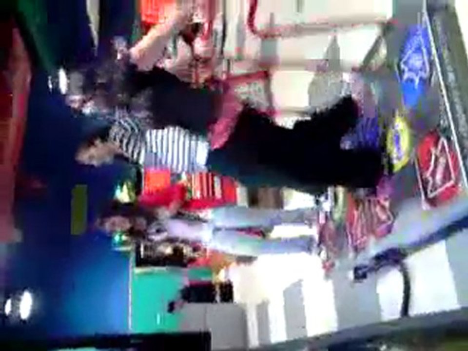 vane VS DDR XD