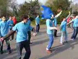 Chorégraphie du BDécoiffant (campagne BDE 2009)