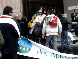 apiculteurs en colere...!!!!