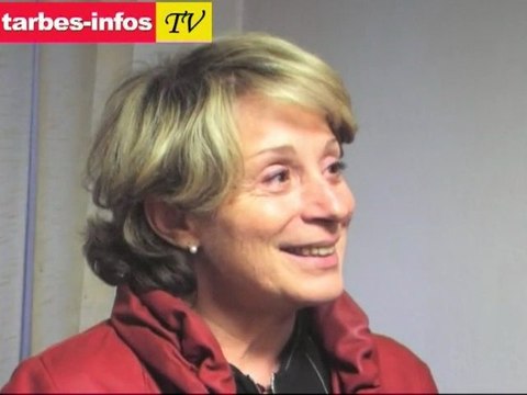 Brigitte Barèges (UMP) en campagne dans les H-P