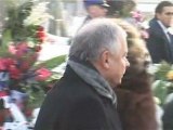 Wieńce złożyli prezydent Lech Kaczyński i premier Donald Tusk