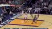 Monta Ellis finds Corey Maggette trailing on the break for t