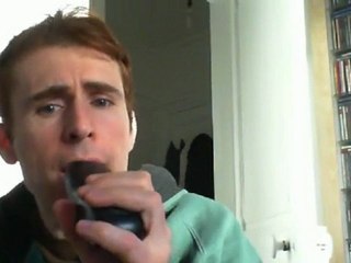 Wiwi égratigne "oh Carolina"