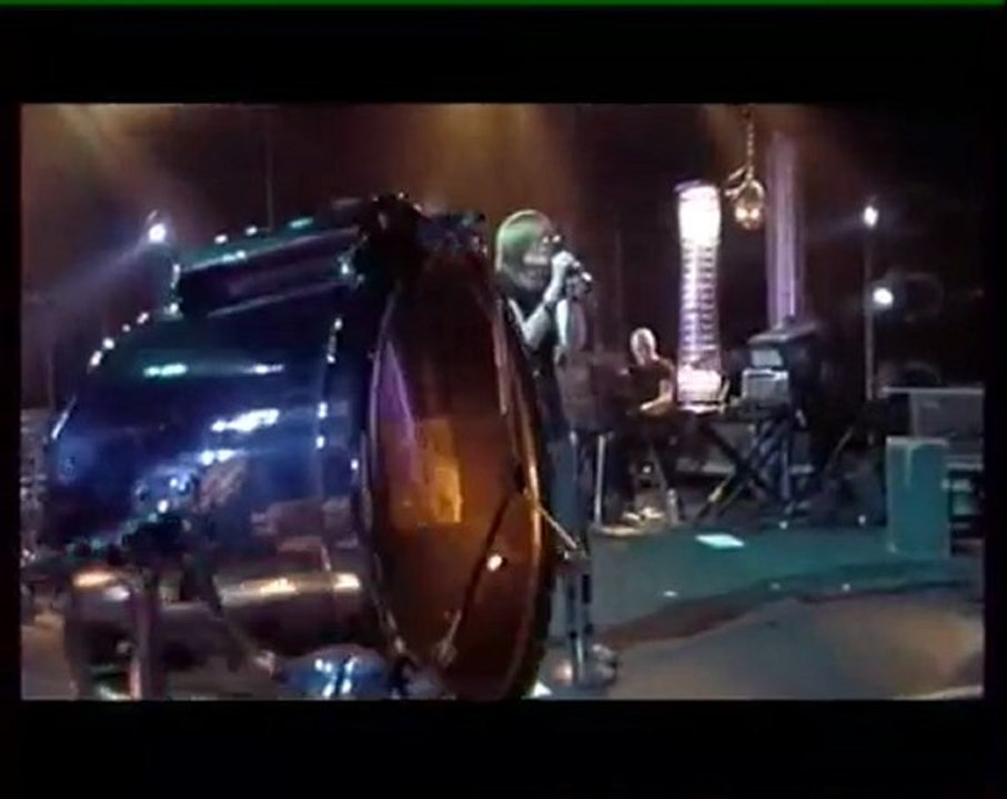 Portishead Live at La musicale (FRENCH TV) - 10 Roads