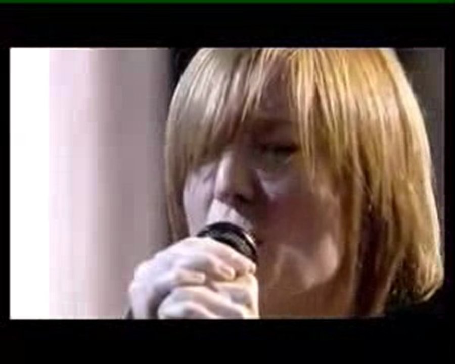 Portishead Live at La musicale (FRENCH TV) - 11 We Carry On