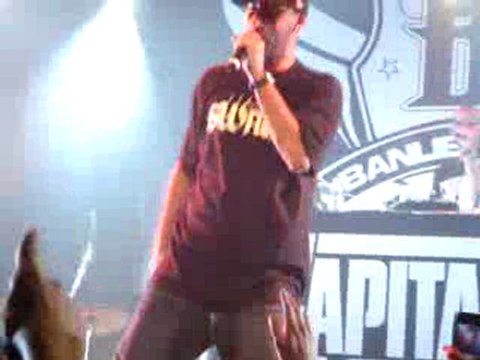 La Fouine - Reste en chien - Elysée Montmartre