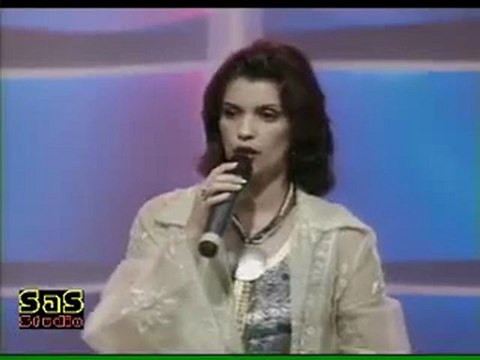 MALHOUN majda el yahyaoui . قصيدة : غاسق لنجال