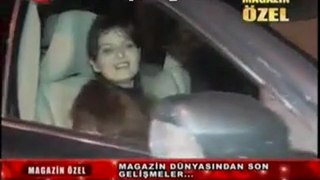 Nurgül yeşilçay ailesi ile...