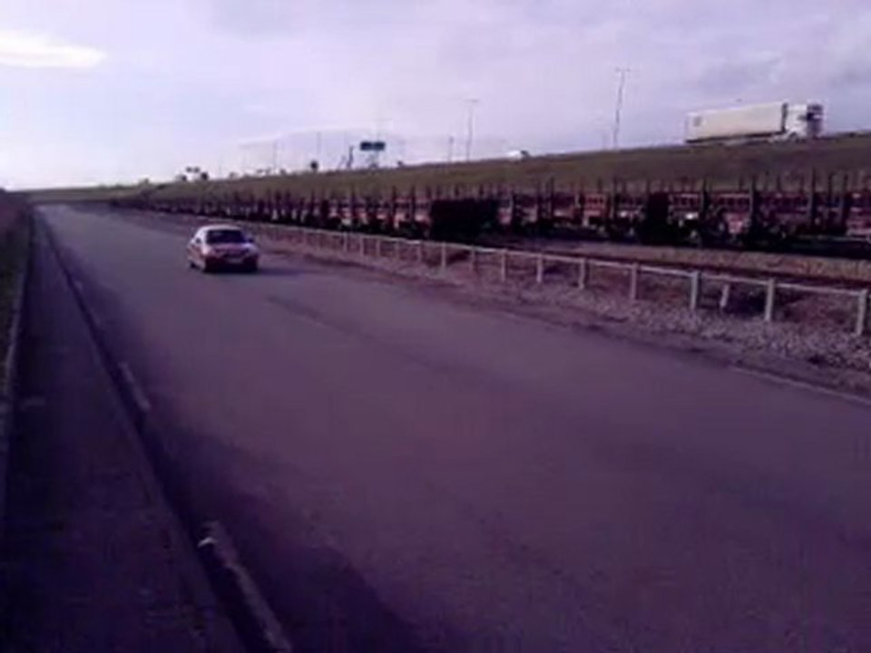 malossi mhr team 2 a l'oeuvre suivi de la mini cooper